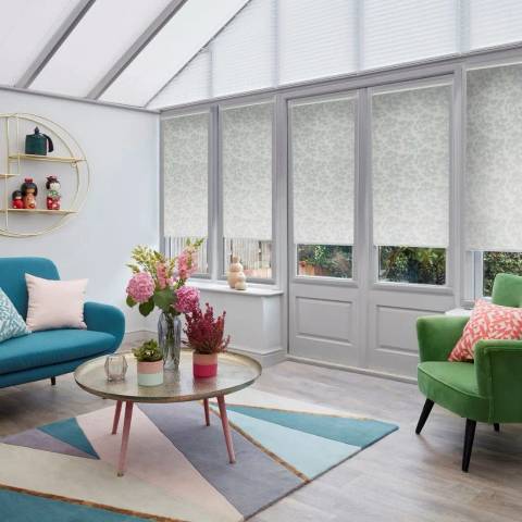 Dolly roller blinds