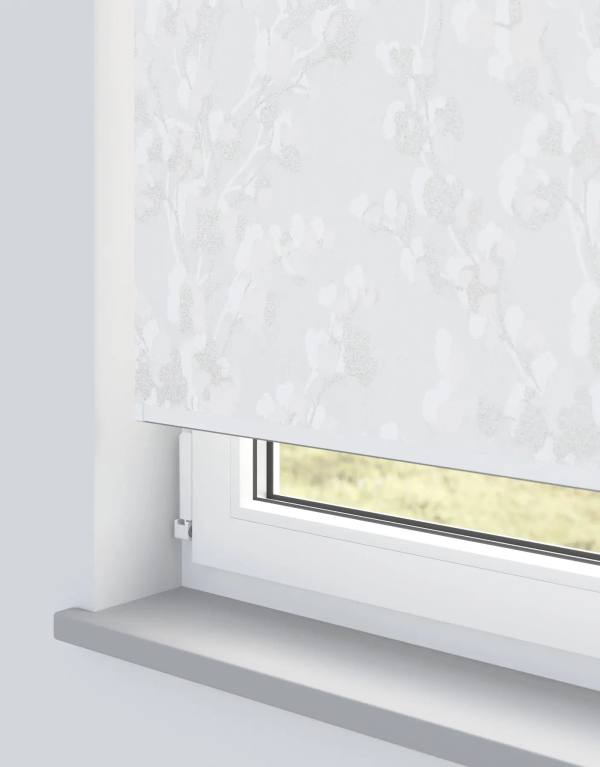 Candice Roller Blinds Electric — made-to-measure blinds