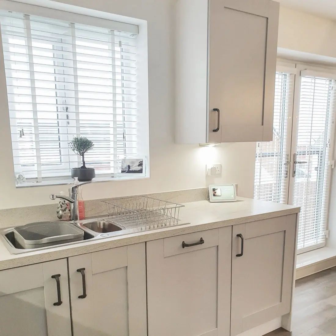 Illusio in Chalk White — made-to-measure blinds