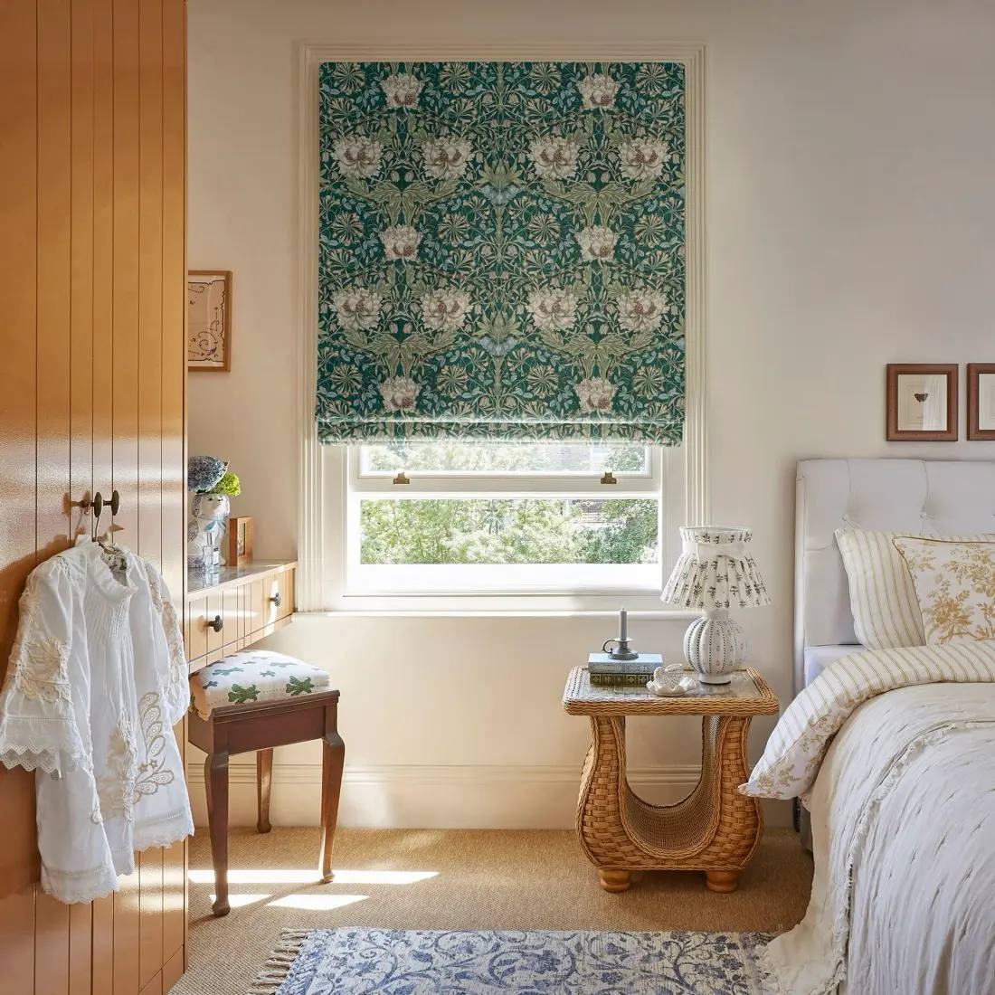 Jasmine fitted in a British home