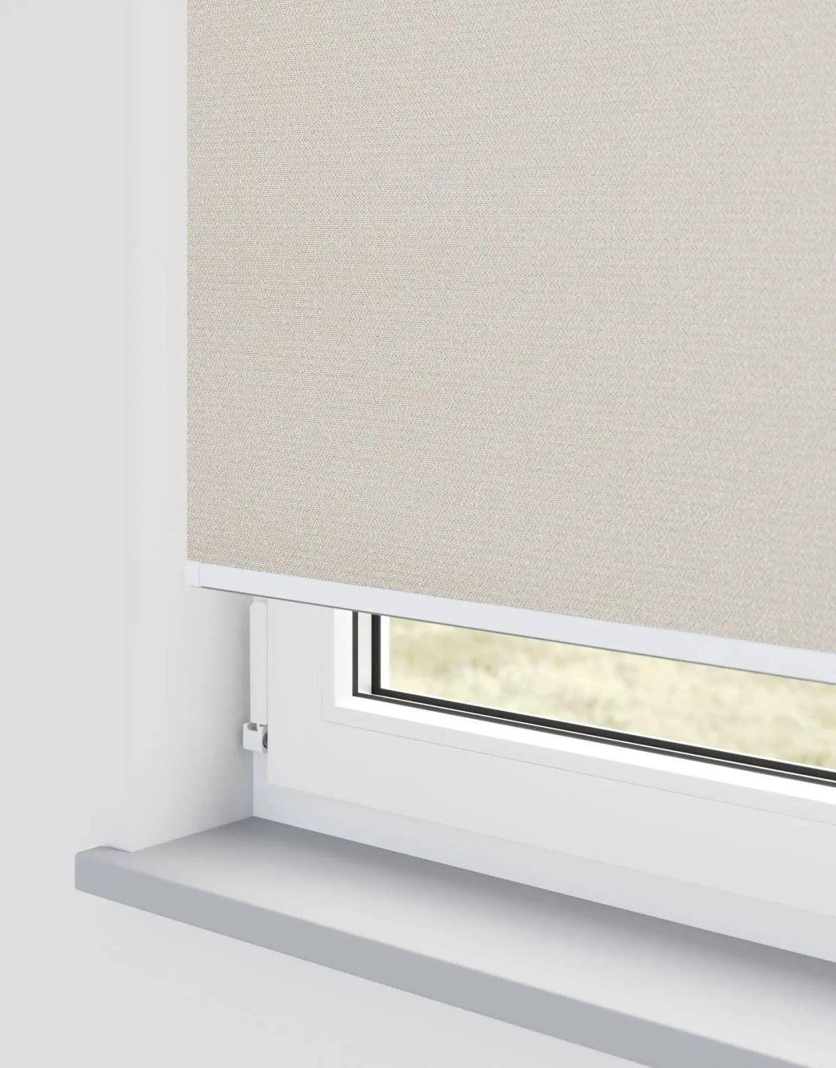 Gavi Roller Blinds Electric fitted in a British home