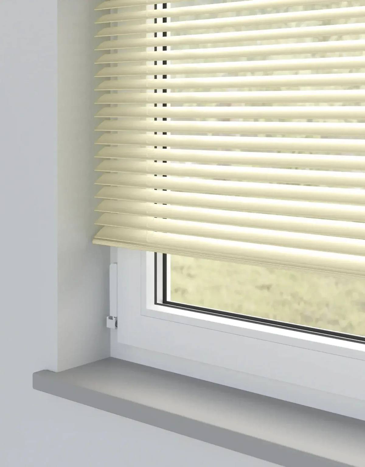 Hessian Metal Venetian Venetian Blinds fitted in a British home