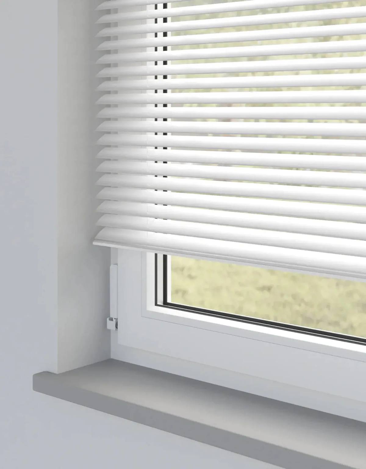 Classic White Metal Venetian Venetian Blinds fitted in a British home