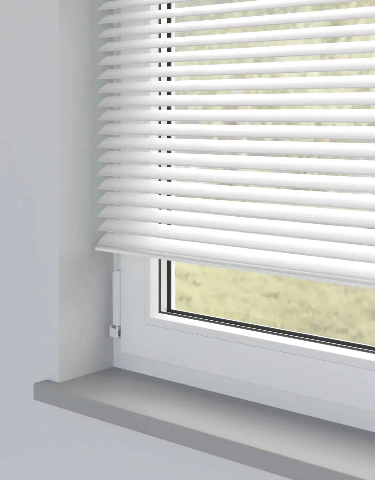 Oyster White Metal Venetian Venetian Blinds fitted in a British home
