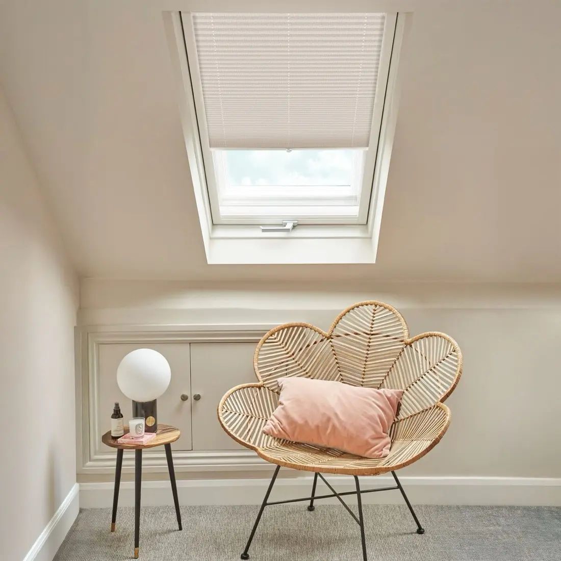 Crest in Natural — made-to-measure blinds