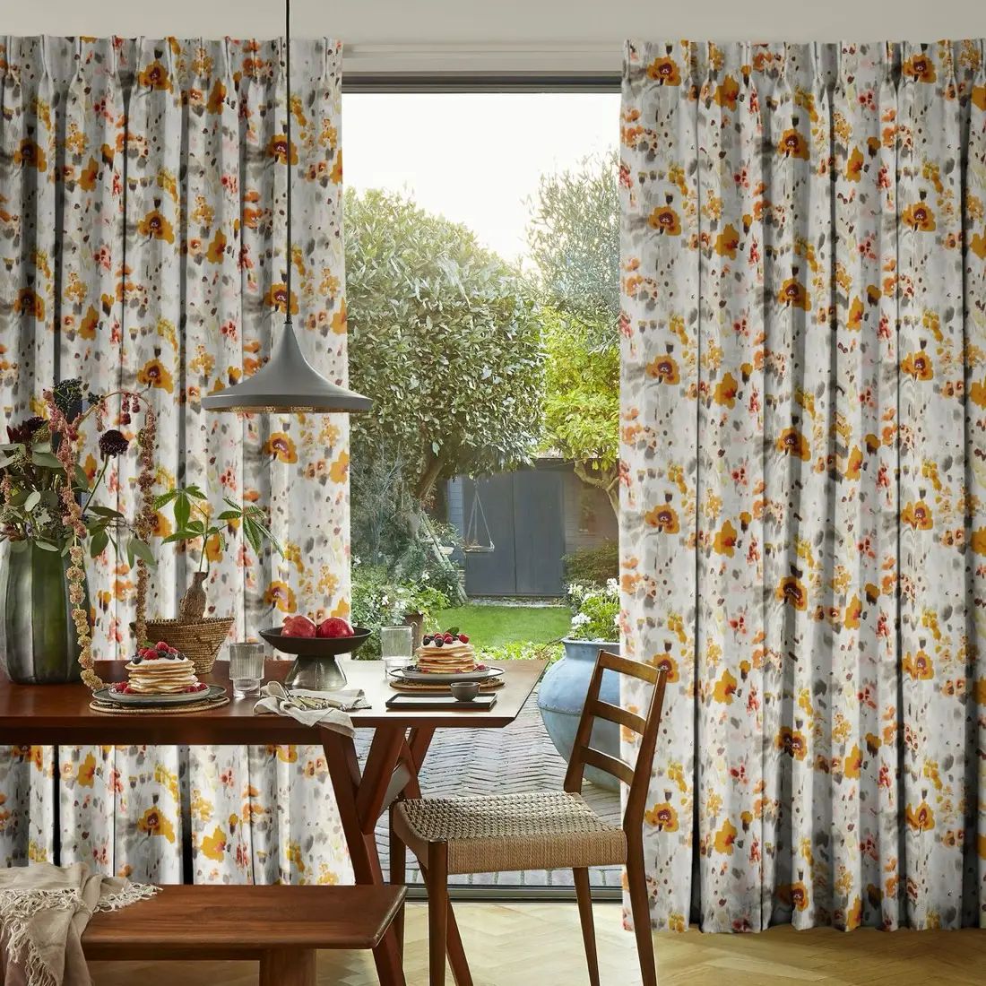 Ottavia in Jaffa — made-to-measure curtains
