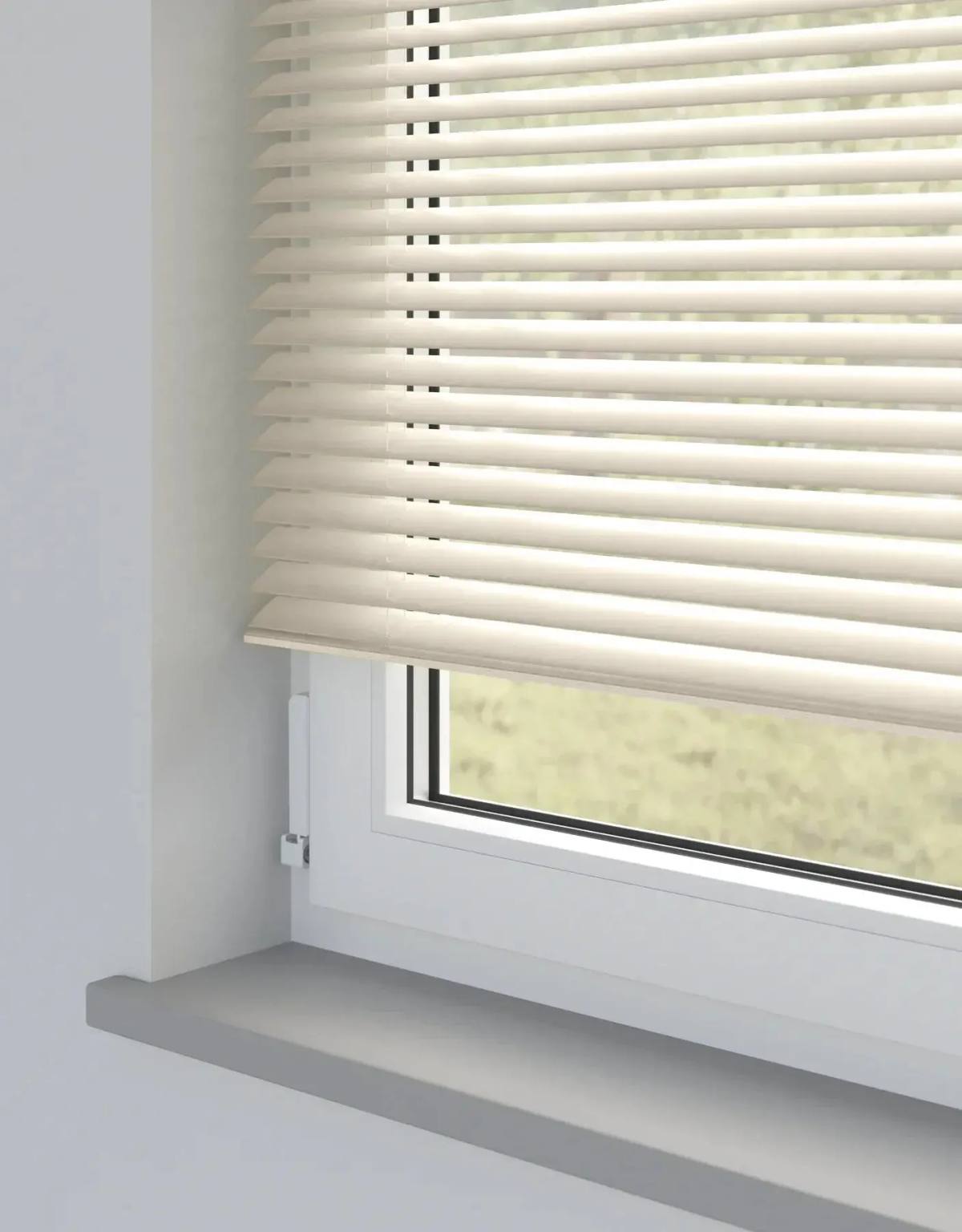 Oatmeal Metal Venetian Venetian Blinds fitted in a British home